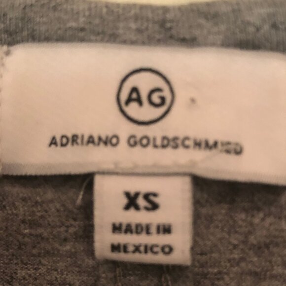 Adriano Goldschmied gray rounded v-neck t-shirt sz XS - Picture 2 of 6